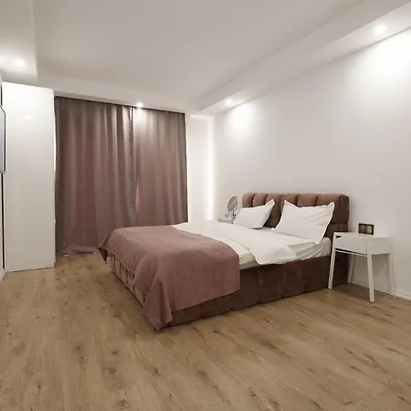 Apartment In Cosmopolis